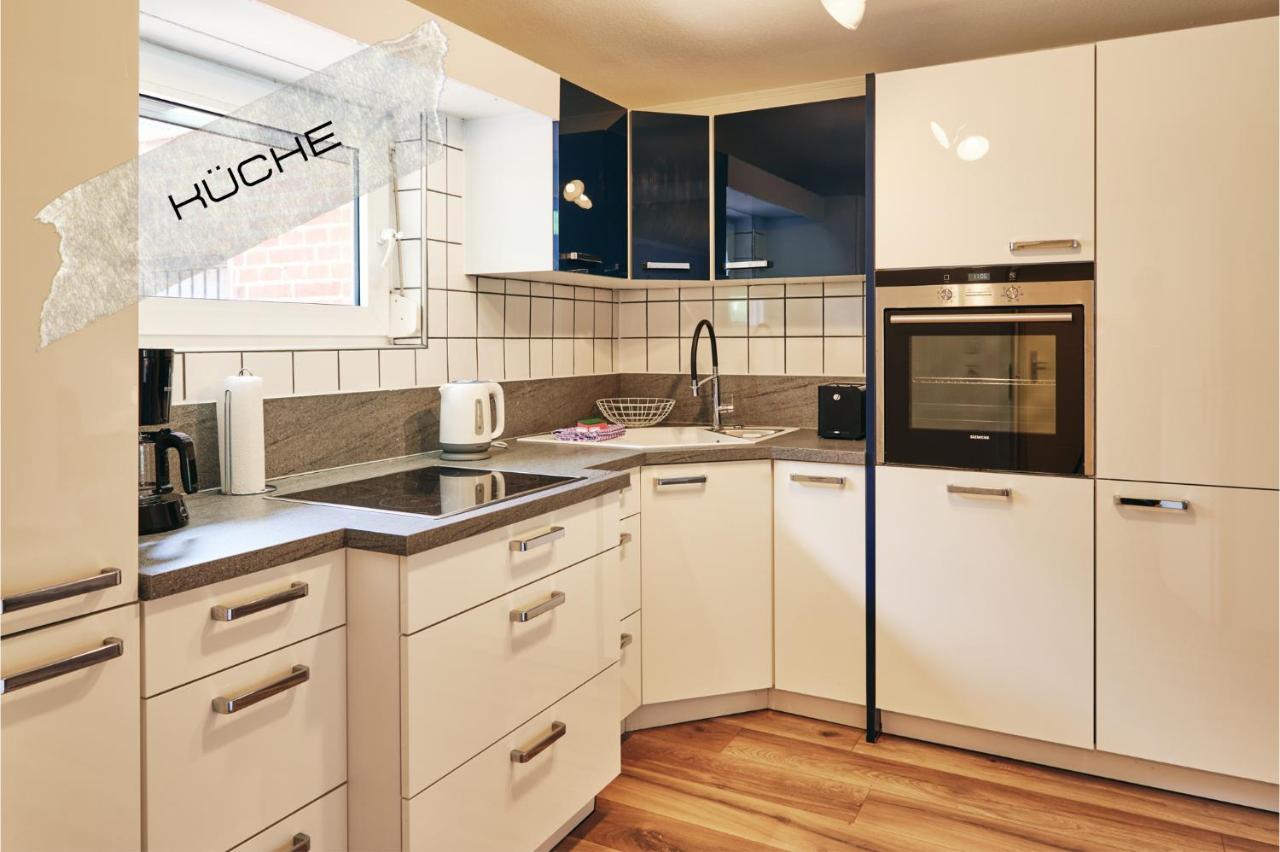 Grosszuegige Ferienwohnung Mit Terrasse 比苏姆 外观 照片